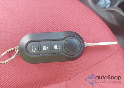 2015 Fiat 500 Pop z USA, uszkodzony, nr VIN 3C3CFFAR6FT545809